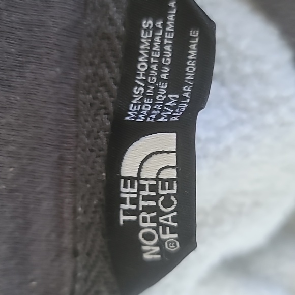 The North Face Hoodie Sweatshirt Kangaroo pockets Front Logo Size M - Picture 8 of 12